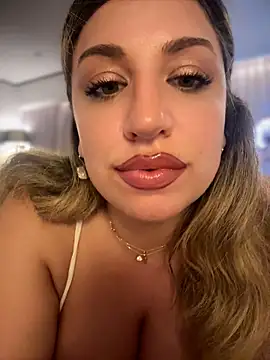 miamellycious webcam
