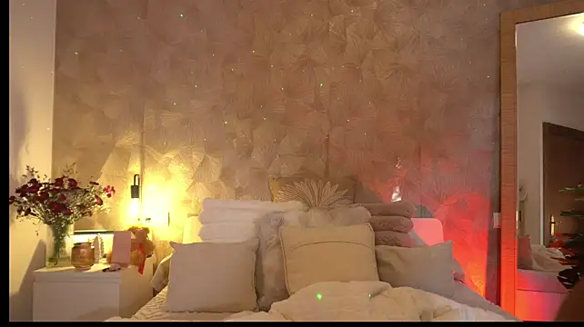 KalaBeckett_ webcam