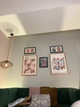 Tiffany_Low webcam