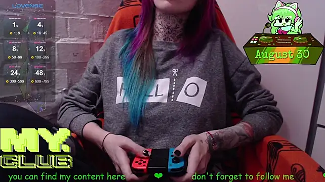 Witch_Emma webcam