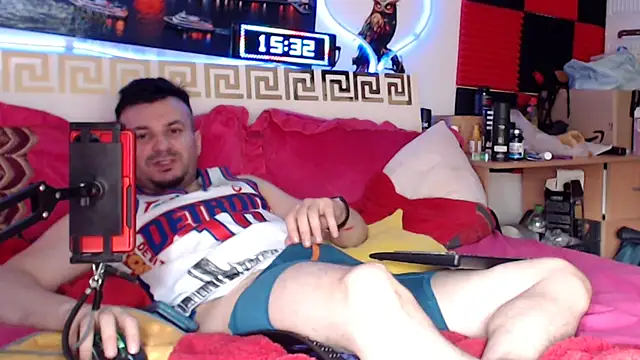 Hugec0ck007 webcam