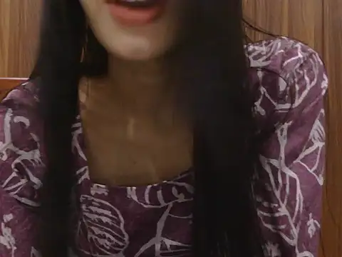 Zoya_Shrma webcam