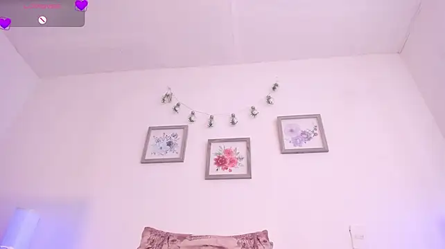 mely_rosse_ webcam