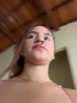 ViankaRose webcam