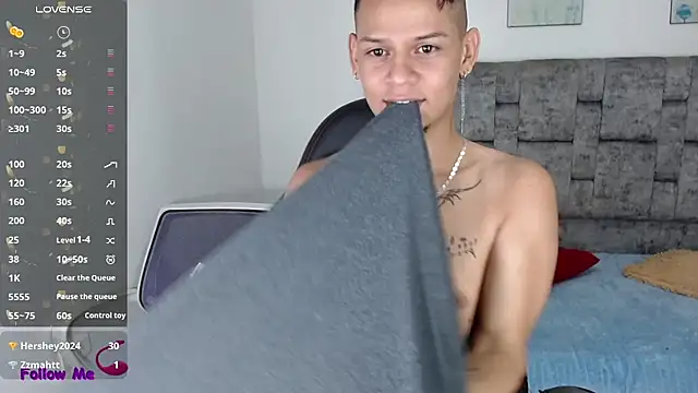 axcel_boy_ webcam