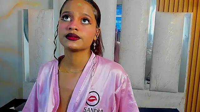 Nicky_Nicoole webcam
