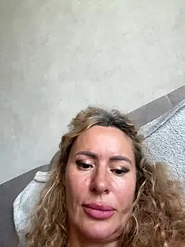 Tania201243