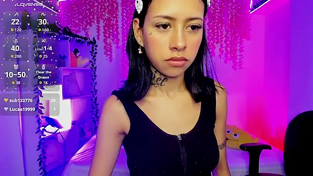cat_kitty18_ live cam on StripChat