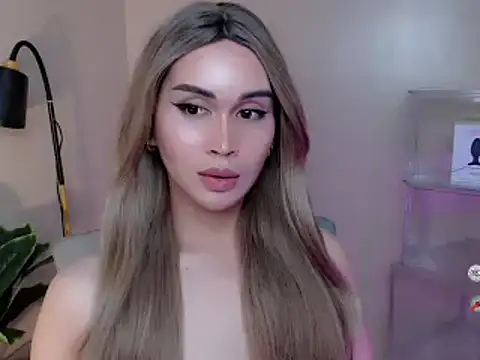 AlodiaOfCums webcam