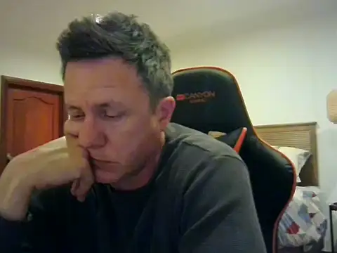 TroyDieselXXX webcam