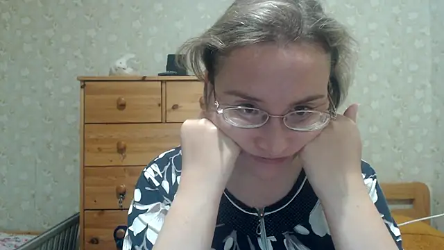 Smart_Rose live cam on StripChat