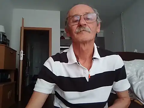 oleg049 (M grandpa) - Собрать на ноут.