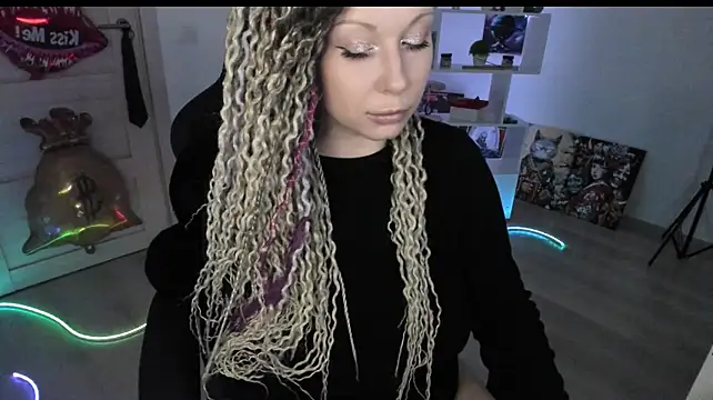 HoneySallyMoore webcam