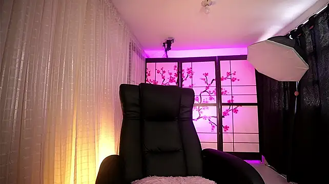 tu_julieta_gh webcam