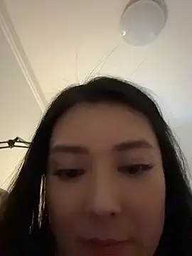 Yueyue181 live sex cam