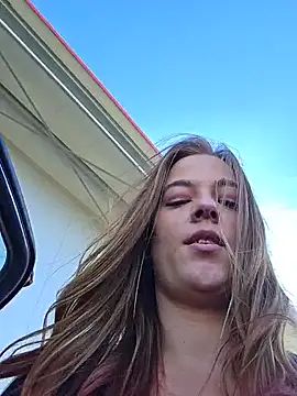 Luna_Lynn