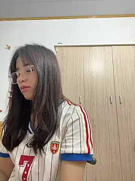Babybooo01_ webcam