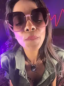 Ivy_the_goddess webcam