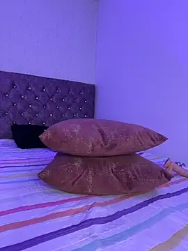 HoneyMollyX webcam