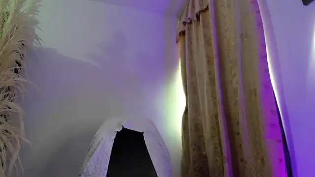 Alanah_connory webcam