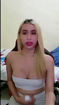 celest_yummy webcam