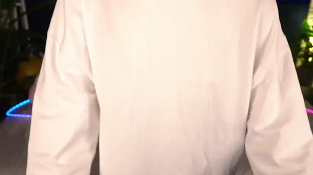 Lissaa_Moon webcam