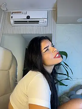 Aprilrose_ webcam