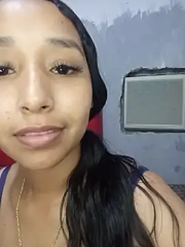 bella_chocolate webcam