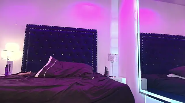 Zury_valucci webcam