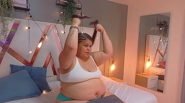 BritannyMonroe_ webcam