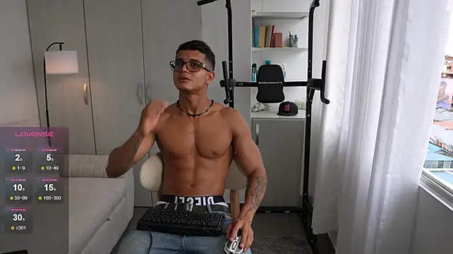 Paradise_boy__ webcam