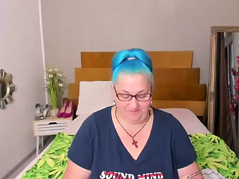 Sugarmommy_69X webcam