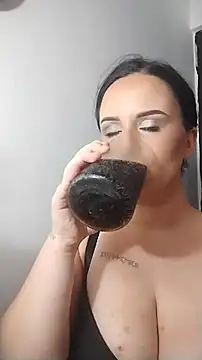 AdelinaJude webcam