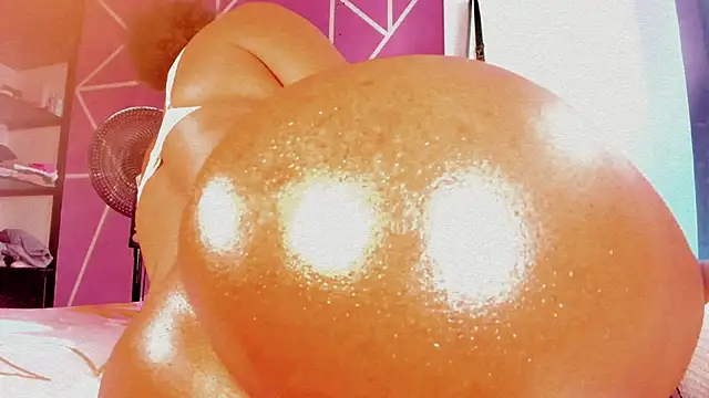Sara_hot12112 webcam
