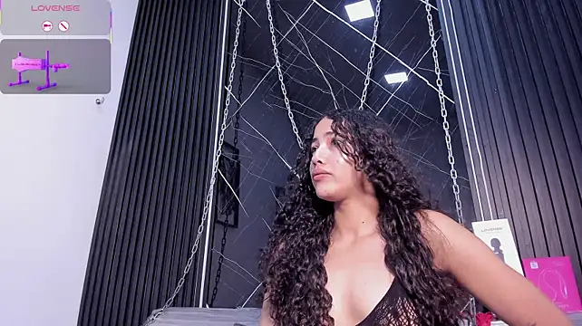 Megan_Duskk webcam