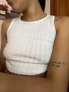 clara_em webcam