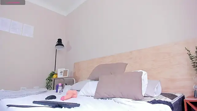 HellLilith_ webcam