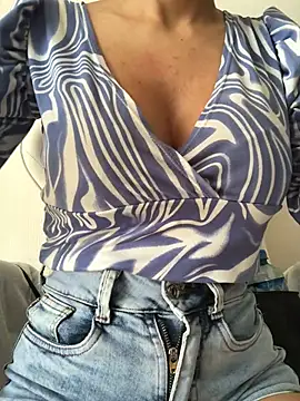 DulceMya webcam