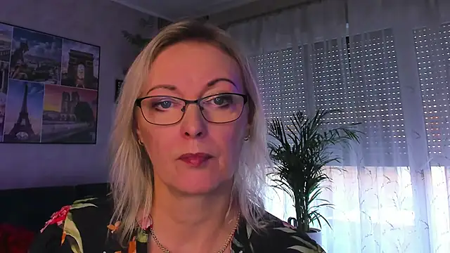 vanessa_chat