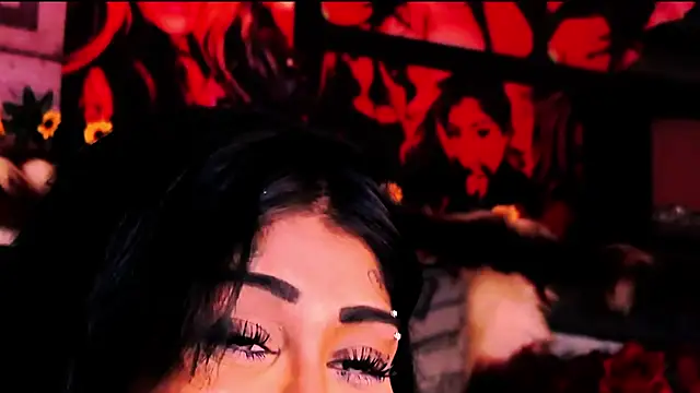 indian_dreamgirl webcam