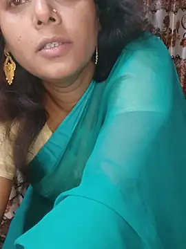 Hot-Rimi01 webcam