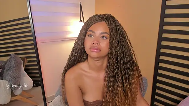 nayah__ webcam