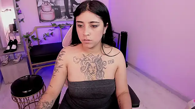 Adri_gomez_x webcam