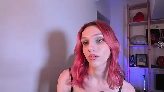 Kirana_Hayes webcam