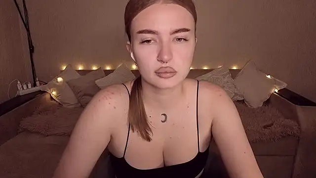 ViolettaLopez webcam
