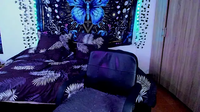 alice_666f webcam