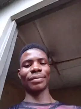 _Ifitexchris96 live cam