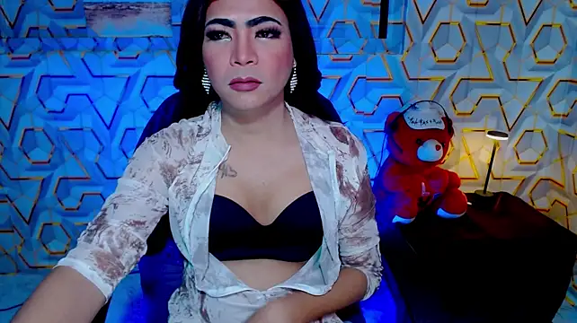 MANIACasianX webcam