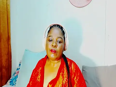 Love-Racheal75 webcam