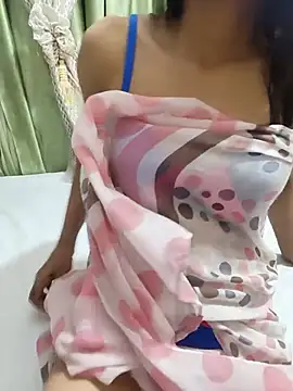 Shalu_G webcam